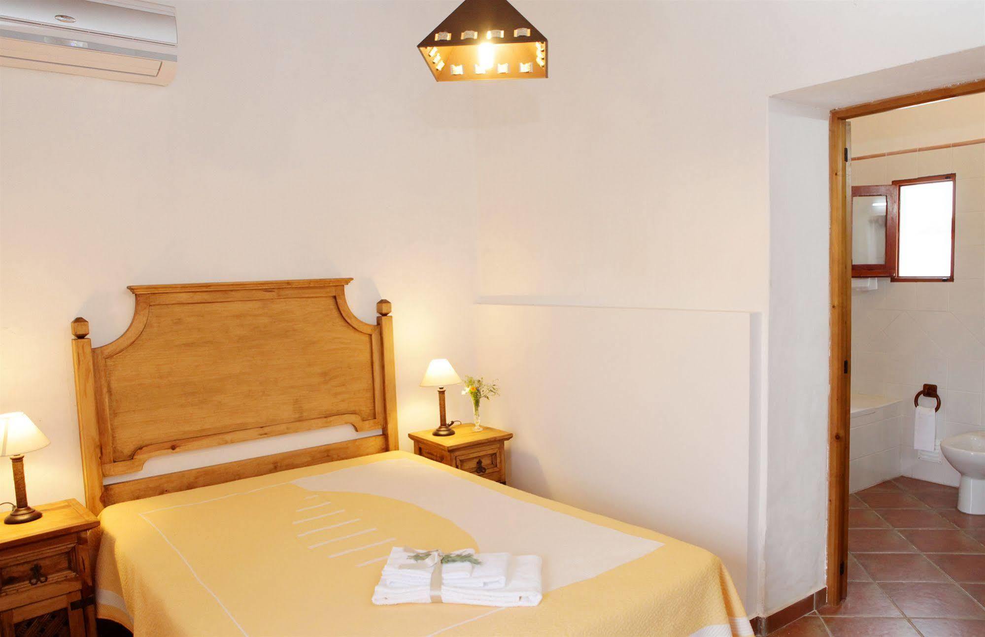 Casas Do Palheiro Velho Guest House Castro Marim Exterior photo